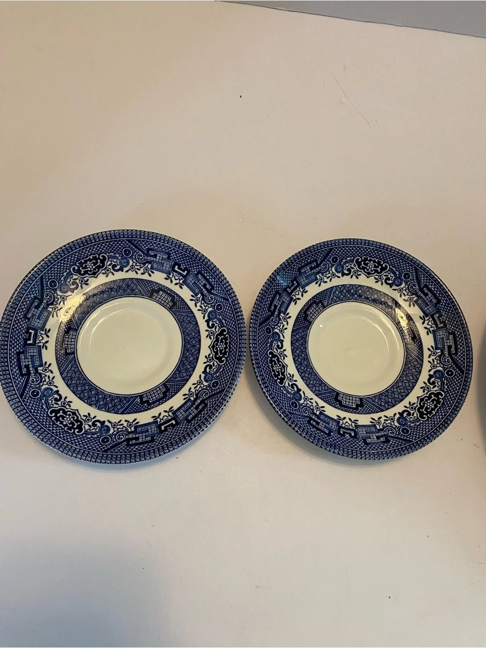 Churchill Blue Willow Pattern Table Plate Saucer & Cup Settings for Two